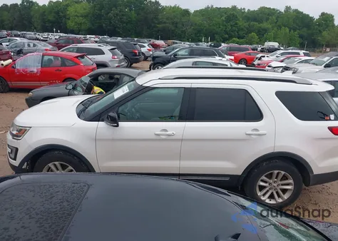 2017 Ford Explorer Xlt из США, поврежденный, VIN 1FM5K7DH1HGC83144